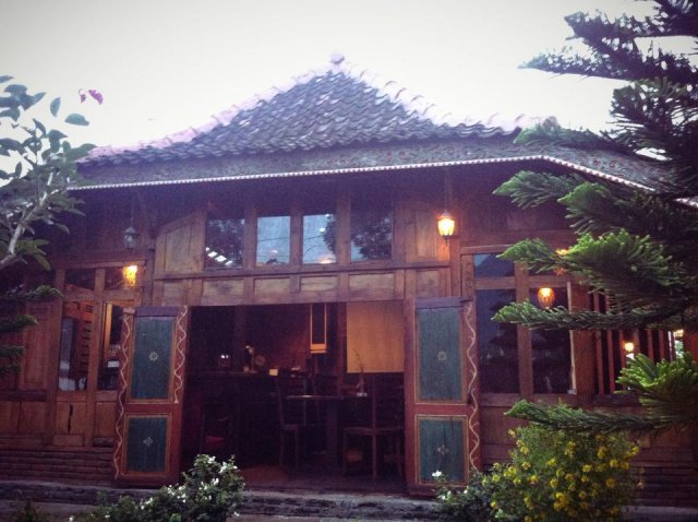 Jhabu Resto